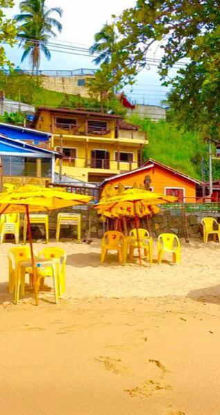 イリャベラ Yellow House Beira Mar Portinhoヴィラ エクステリア 写真