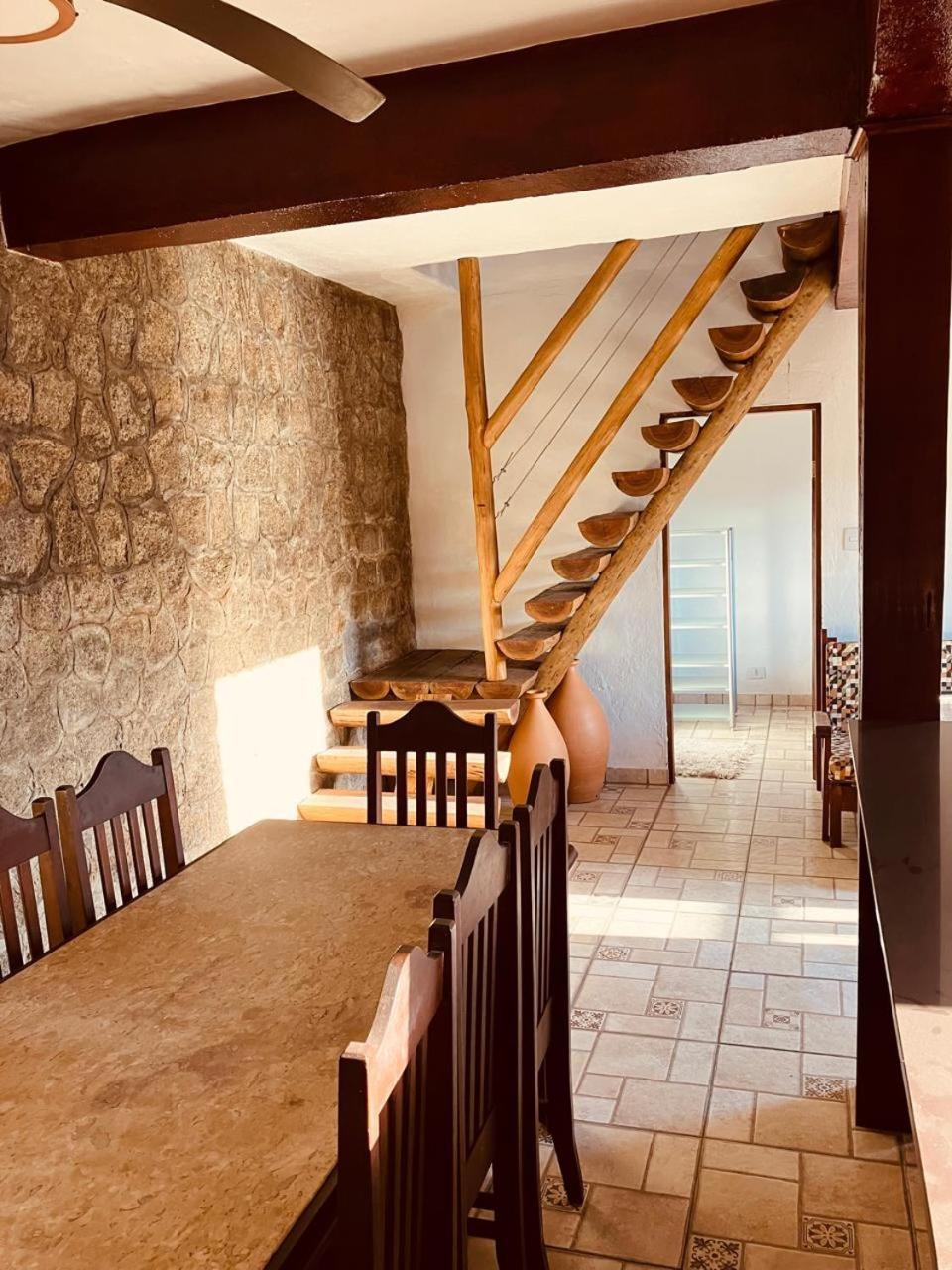イリャベラ Yellow House Beira Mar Portinhoヴィラ エクステリア 写真