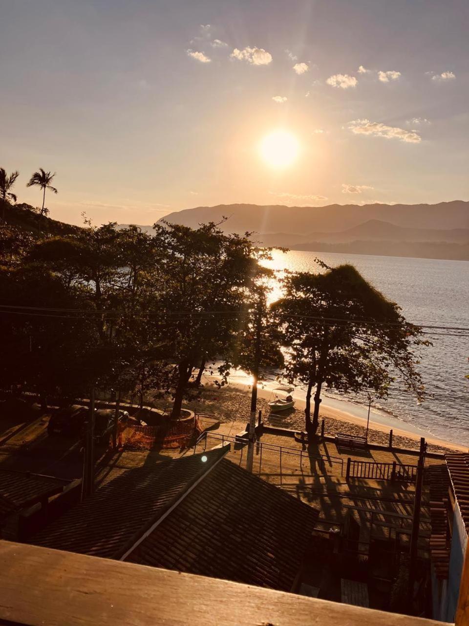 イリャベラ Yellow House Beira Mar Portinhoヴィラ エクステリア 写真